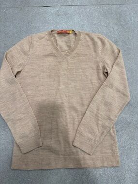 Classic V-Neck Sweater in Light Camel